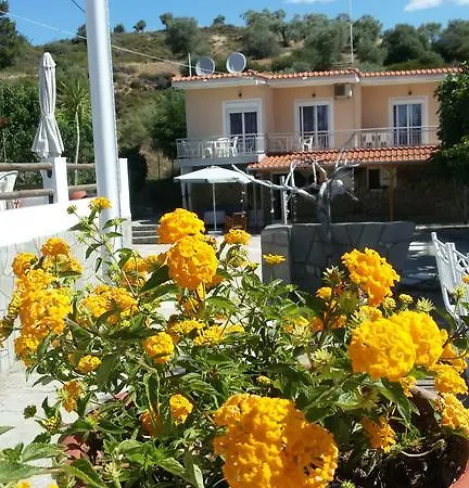 Kyriaki Λιμενάρια